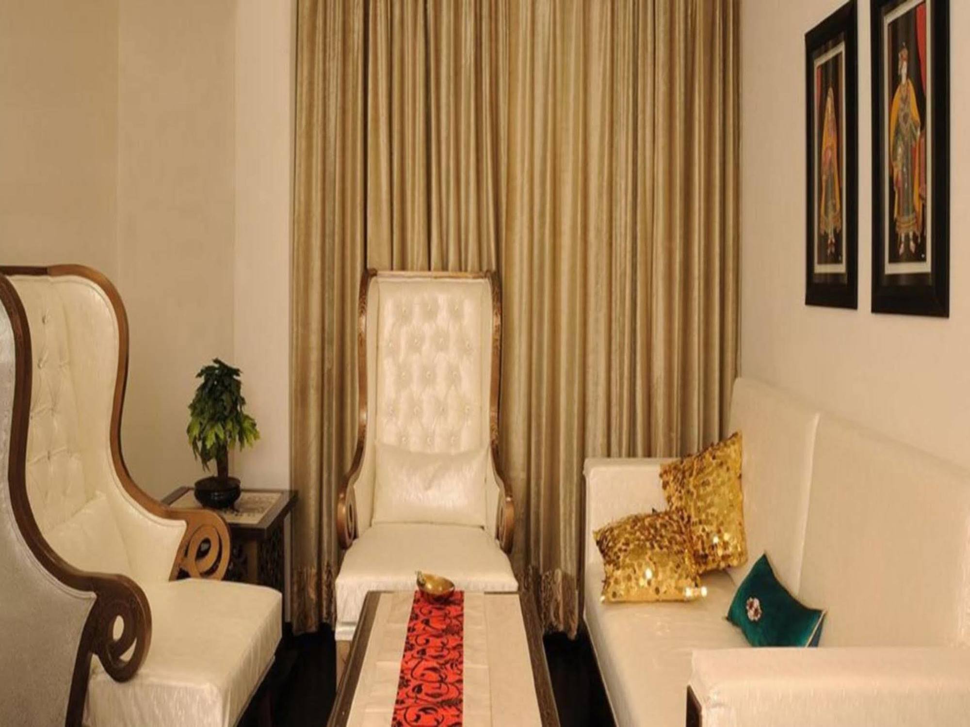 Hotel Maharaja Regency Ludhiana Dış mekan fotoğraf